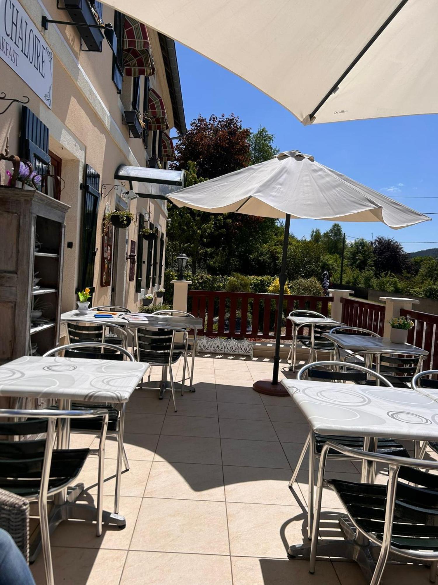 Auberge de La Chaloire La Petite-Verrière Exterior foto